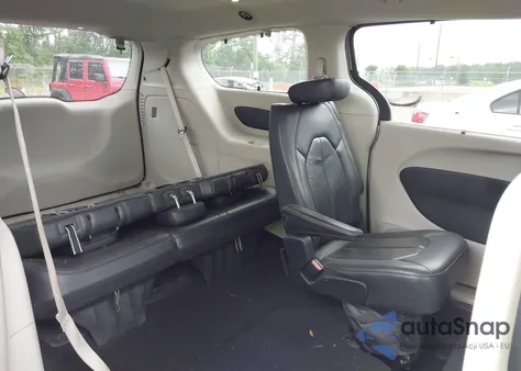 2018 Chrysler Pacifica Touring L from USA, damaged, VIN 2C4RC1BG0JR142225